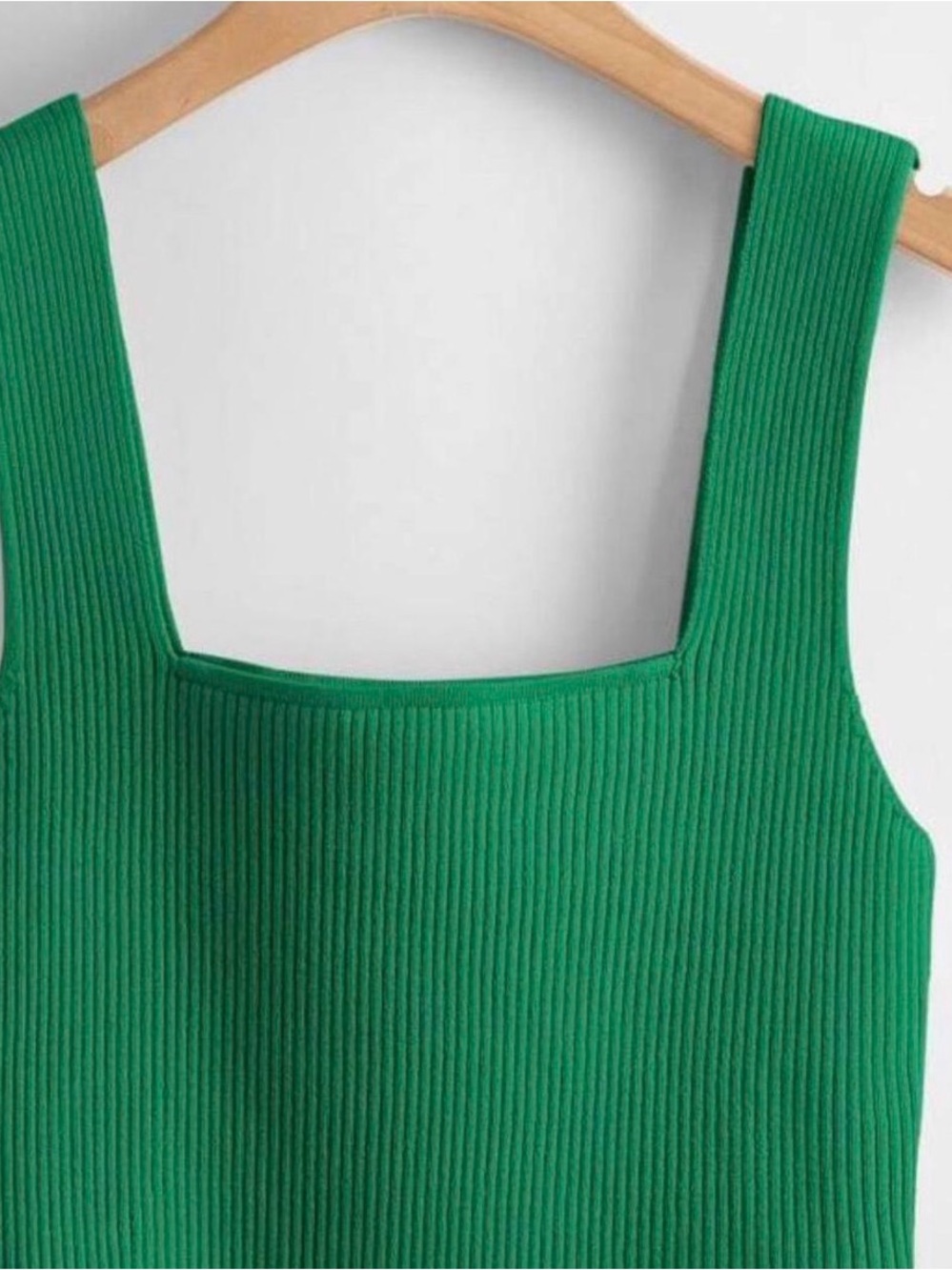 SHEIN Green Ribbed Top